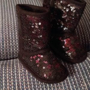 Infant over the call boots.